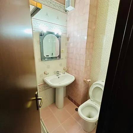 Blloku 2&b Apartment Tirana